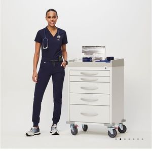 Figs scrub set XS navy LIKE NEW